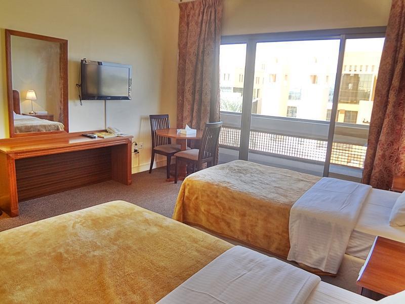 Top Hotel Apartments Al Ain Luaran gambar