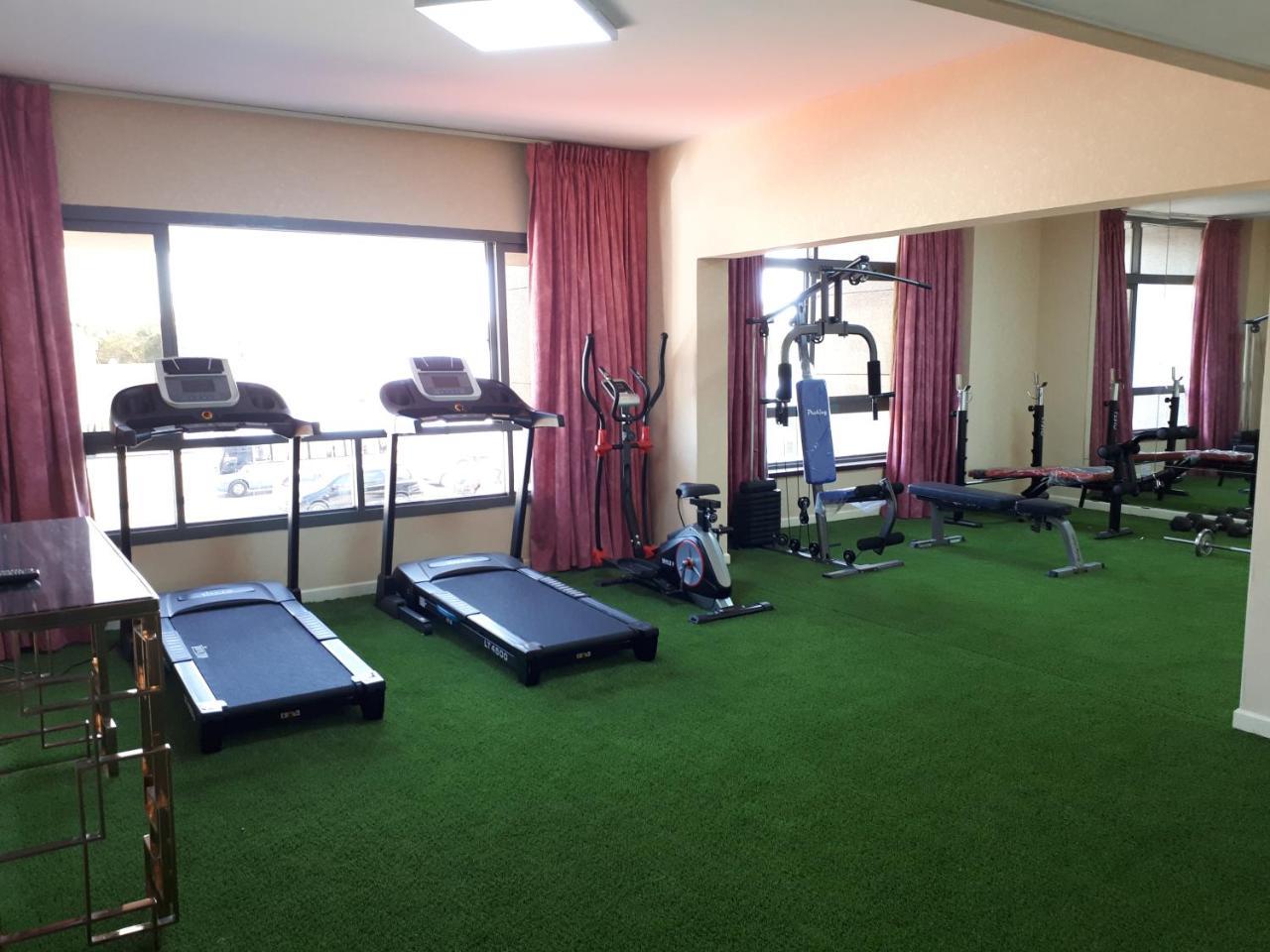 Top Hotel Apartments Al Ain Luaran gambar